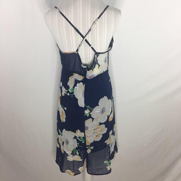 NWT Livagirl Women's Floral Dress Size Large - Picture 9 of 9